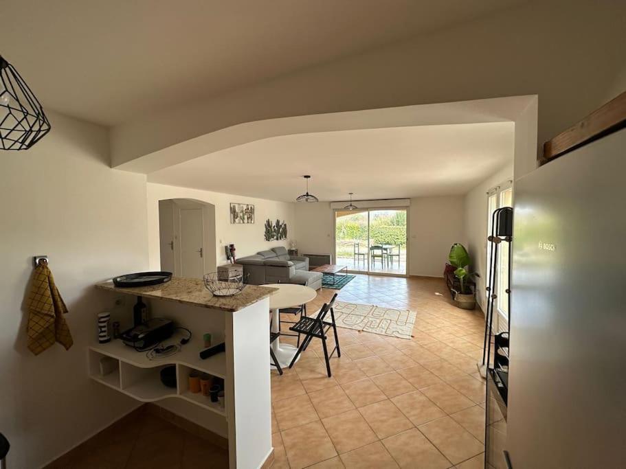 Grande Annexe De Maison Avec Jardin Apartment Aix-en-Provence Bagian luar foto